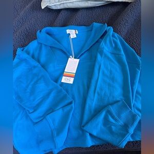 NWT C&C Ca brightblue Kl rib, trim collar sweatshirt